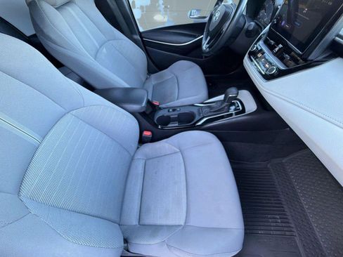Certified 2023 Toyota Corolla SE image 34