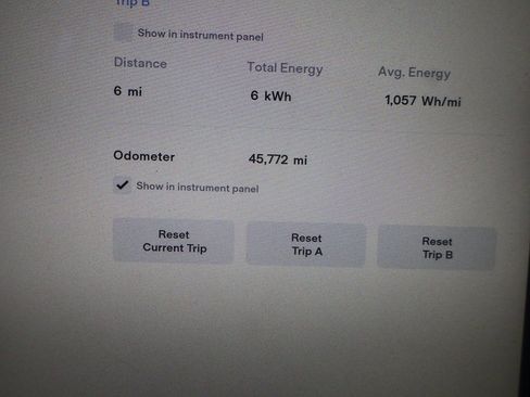 Used 2015 Tesla Model S 85D image 38