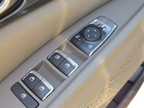 New 2026 Kia Carnival image 16