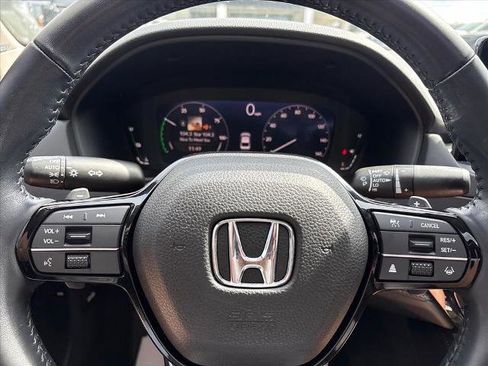 Used 2023 Honda Accord Touring image 16