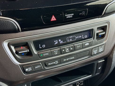 Used 2023 Honda Passport EX-L image 23