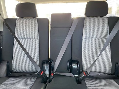 Used 2016 Toyota 4Runner SR5 image 11