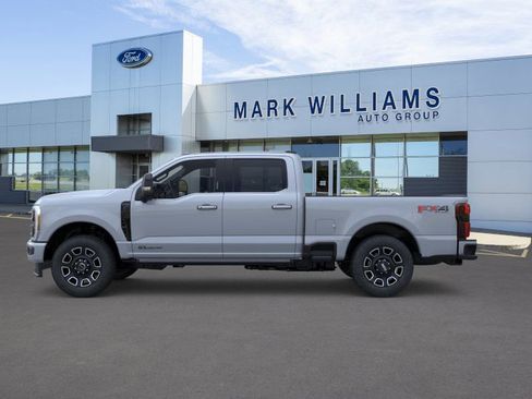 New 2026 Ford F250 Platinum image 4