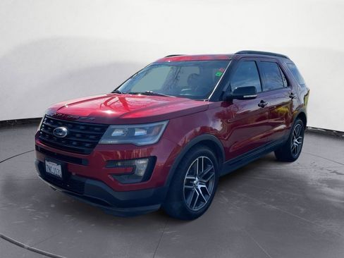 Used 2016 Ford Explorer Sport w/ Equipment Group 401A image 3