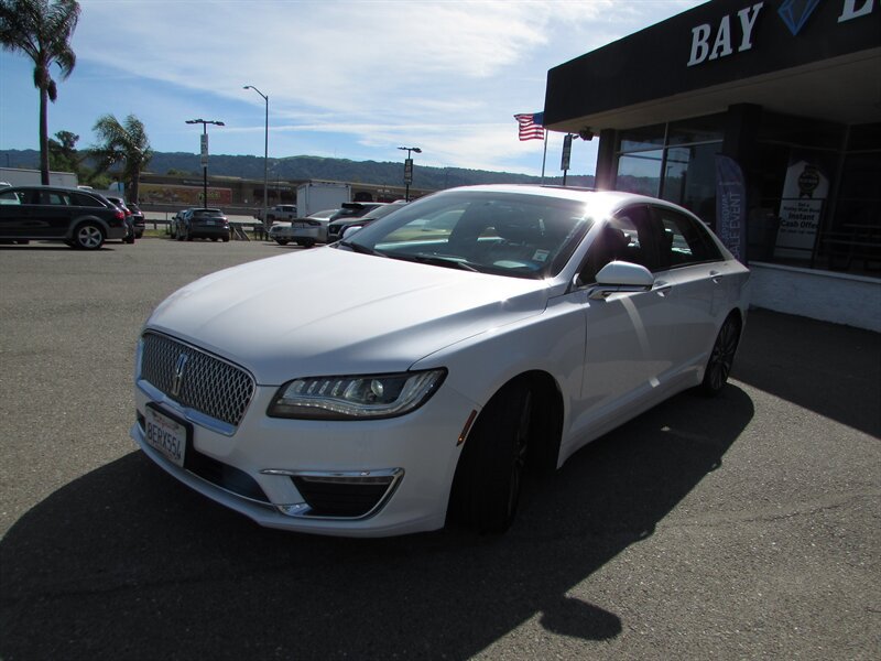 Used 2018 Lincoln MKZ Reserve FWD image 2