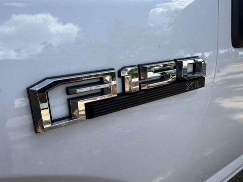 Used 2020 Ford F150 XL RWD image 55