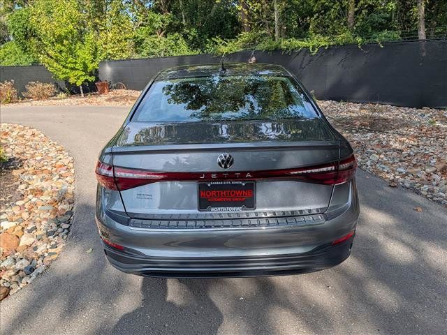 Used 2025 Volkswagen Jetta S FWD image 4