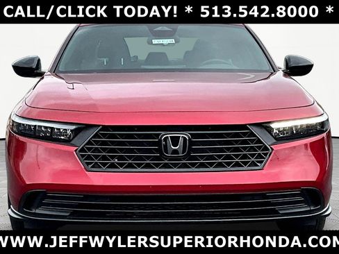Used 2024 Honda Accord Sport image 2