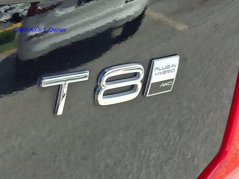 Certified 2025 Volvo XC90 T8 Plus w/ Protection Package Premier AWD/4WD image 34