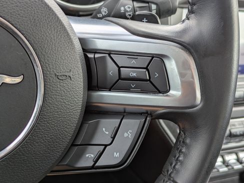 Used 2020 Ford Mustang Premium image 30