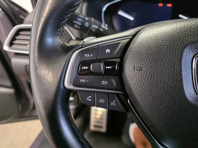Used 2018 Honda Accord Sport image 26