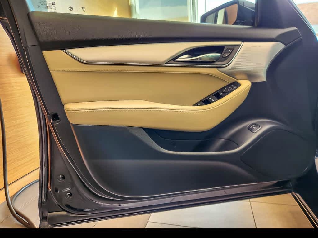 Used 2021 Cadillac CT5 Luxury w/ Sun And Sound Package AWD/4WD image 21