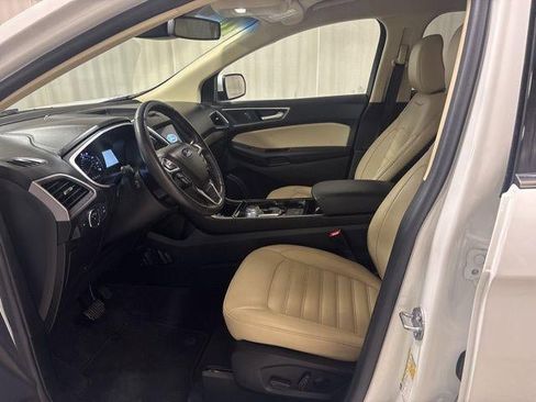 Used 2020 Ford Edge SEL w/ Convenience Package image 14