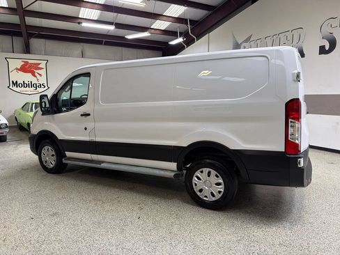 Used 2020 Ford Transit 250 Low Roof w/ Exterior Upgrade Package RWD image 4