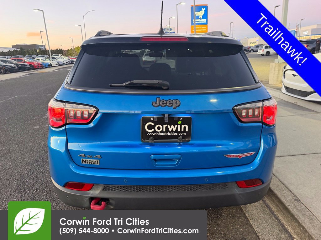 Used 2017 Jeep Compass Trailhawk w/ Safe & Security Group AWD/4WD image 6