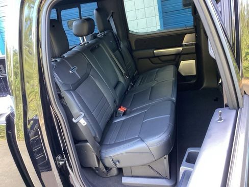 New 2026 Ford F250 Platinum w/ FX4 Off-Road Package image 35