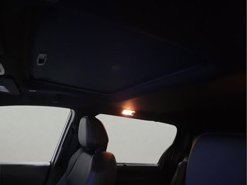 New 2026 Toyota Sienna XSE image 13