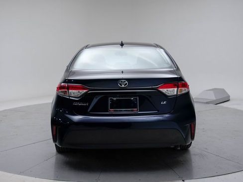 Used 2023 Toyota Corolla LE image 4