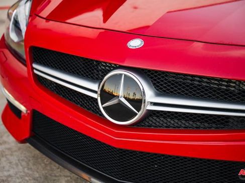 Used 2013 Mercedes-Benz SL 63 AMG image 25