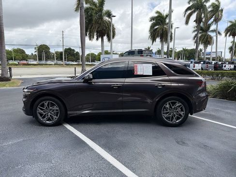 Used 2023 Genesis GV70 2.5T w/ Advanced Package AWD/4WD image 5