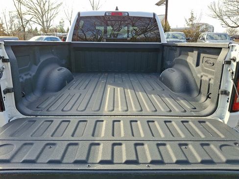 Certified 2022 RAM 1500 Laramie image 17