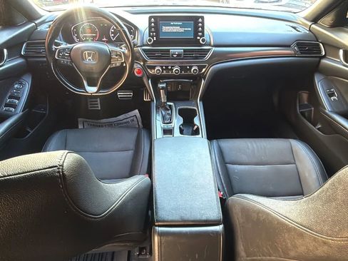 Used 2019 Honda Accord Sport image 28