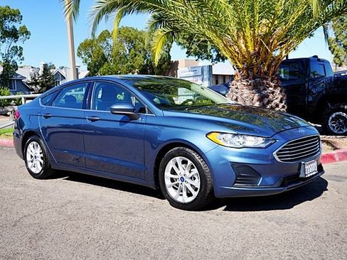 Used 2019 Ford Fusion SE FWD image 6