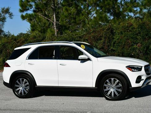 Used 2024 Mercedes-Benz GLE 450 4MATIC image 8