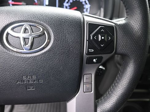 Used 2020 Toyota 4Runner SR5 image 14