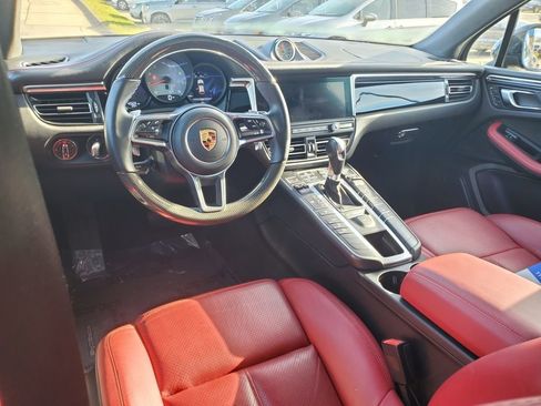 Used 2019 Porsche Macan S image 5