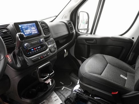 Used 2026 RAM ProMaster 2500 w/ Safety Group image 19