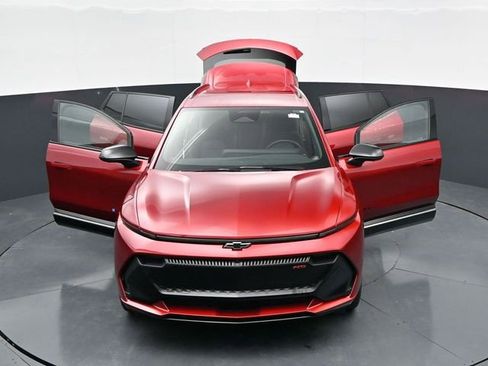 Used 2024 Chevrolet Equinox EV RS FWD image 43