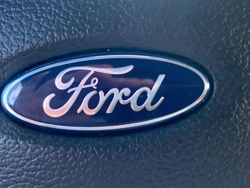 Used 2022 Ford F250 XL w/ STX Appearance Package image 27