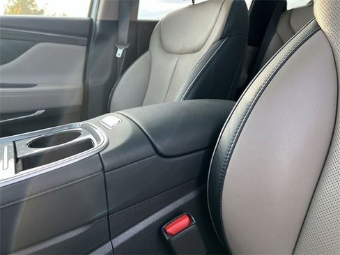Used 2023 Hyundai Santa Fe Limited image 21