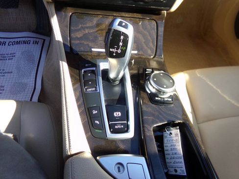 Used 2015 BMW 528i xDrive Sedan AWD/4WD image 28
