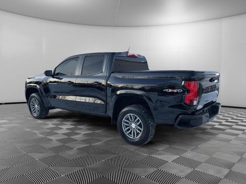 Used 2023 Chevrolet Colorado LT image 3