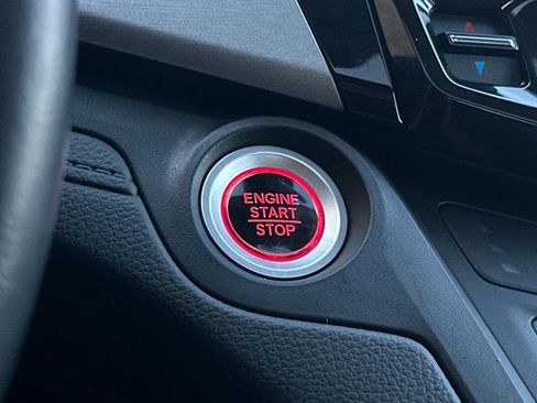 Used 2024 Honda Odyssey EX-L image 25