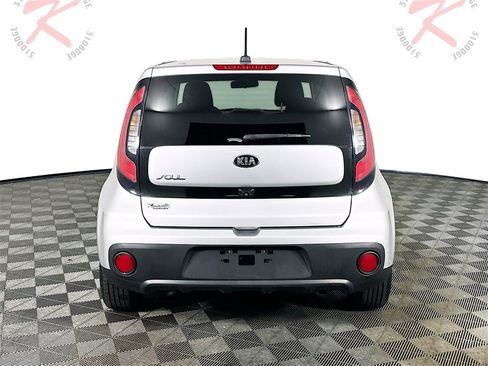 Used 2019 Kia Soul w/ Convenience Package image 6