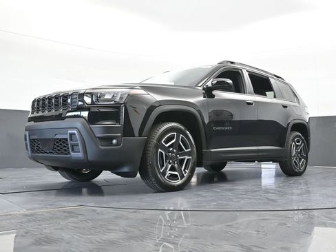 New 2026 Jeep Cherokee Laredo image 47