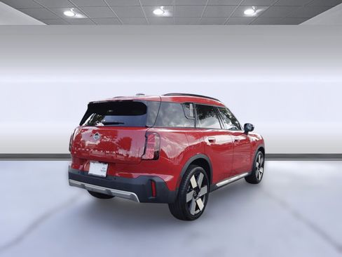 Used 2025 MINI Cooper Countryman S w/ Comfort Package Max image 8