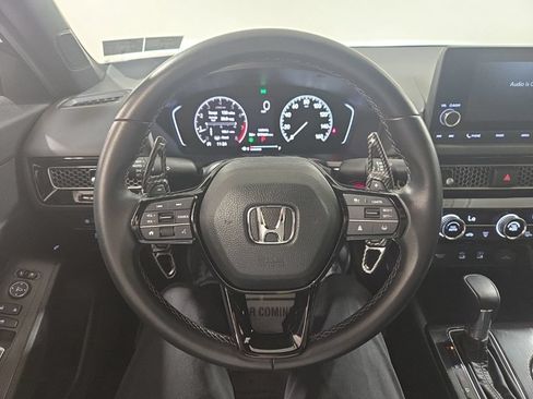 Used 2025 Honda Civic Sport image 10