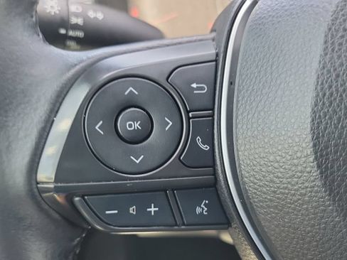 Certified 2022 Toyota Corolla SE FWD image 19