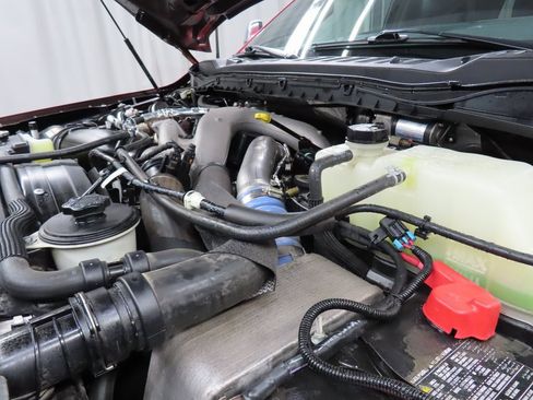 Used 2024 Ford F250 Platinum w/ FX4 Off-Road Package image 30