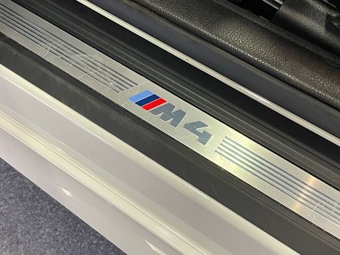 Used 2016 BMW M4 Coupe image 24