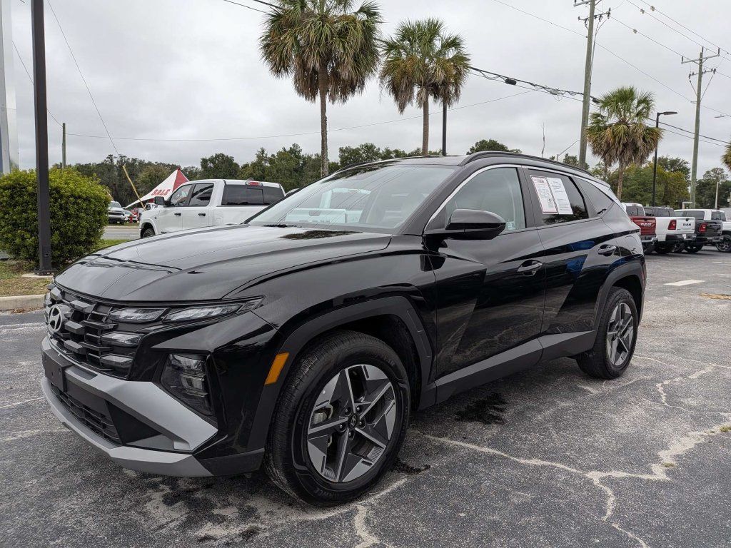 Used 2025 Hyundai Tucson SEL AWD/4WD image 7