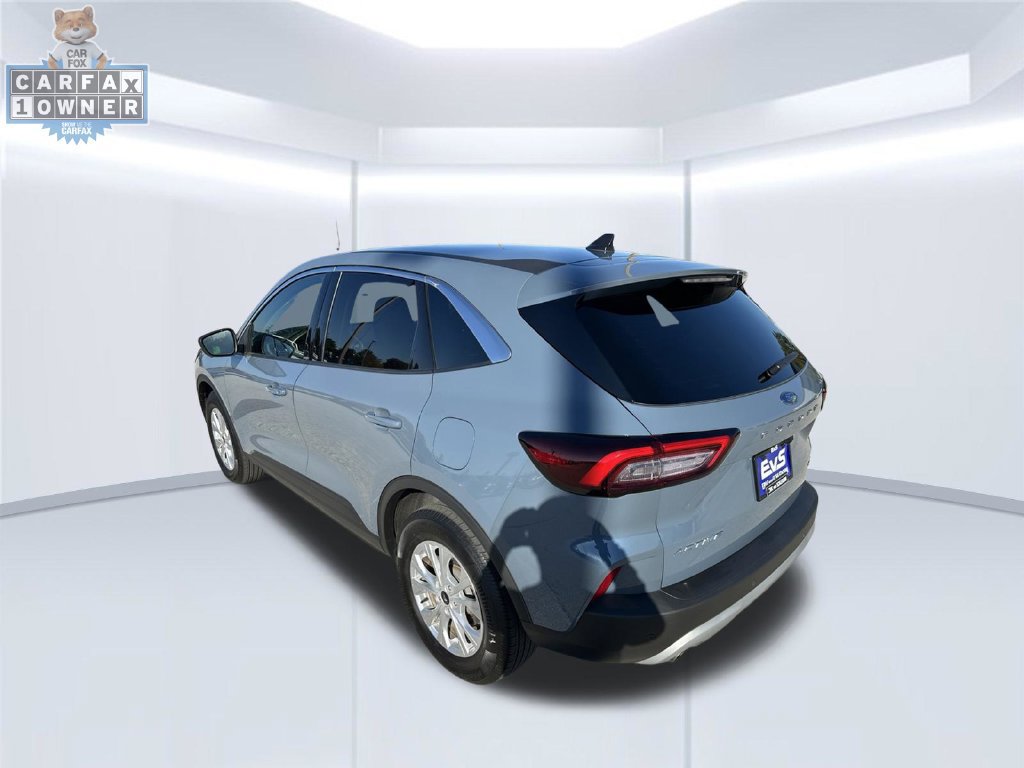 Used 2023 Ford Escape Active w/ Tech Pack #2 AWD/4WD image 5