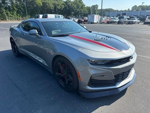 Used 2023 Chevrolet Camaro SS RWD image 7