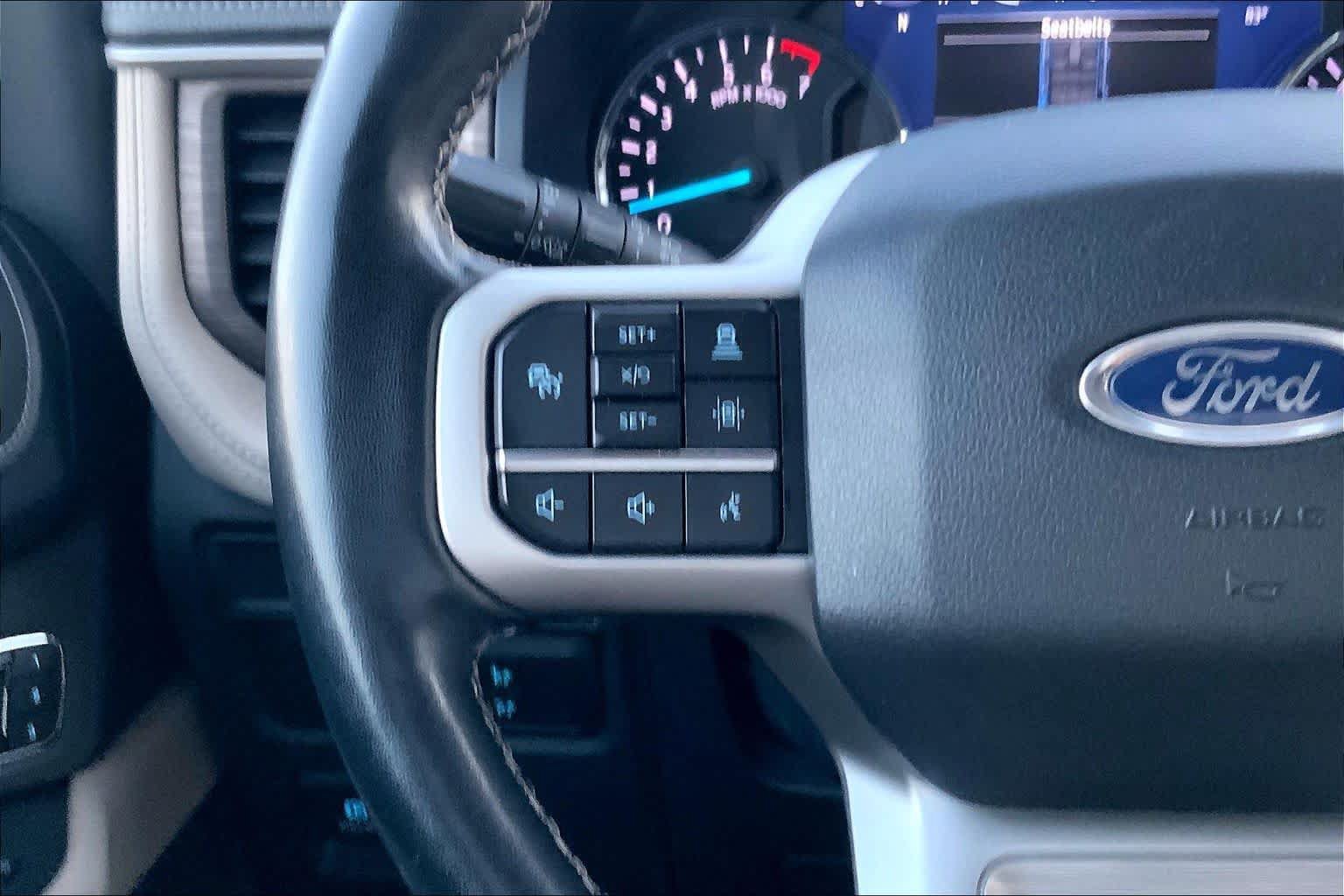 Used 2022 Ford Expedition Max Limited AWD/4WD image 24