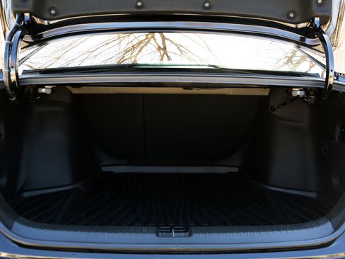 Used 2024 Honda Accord Sport image 41