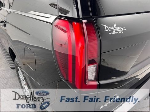 New 2025 Ford Expedition Active image 12